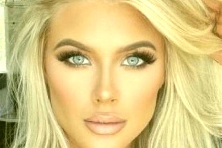 Harper, 31, a platinum blonde dark-eyed mixed companion based in Rosnoen. Offering A-Level, GFE, BDSM, Tantra. Available for incall and outcall, overnight bo...
