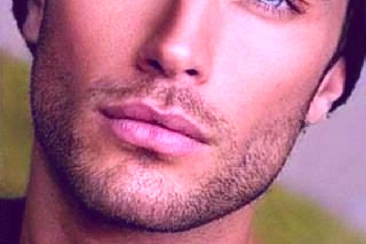 Harper, 32, a black blue-eyed slavic companion based in Castaways Beach. Offering Party Girl, Tantra. Available for incall and outcall, day and evening dates.