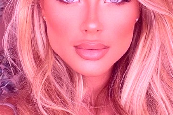 Harper, 32, a blonde blue-eyed latina companion based in Mill End. Offering Travel Companion, BDSM, Domination, Roleplay. Available for incall and outcall, o...
