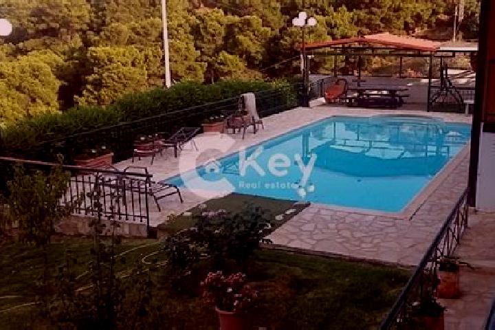Harper, 32 — Escort in Kouvaras, Greece