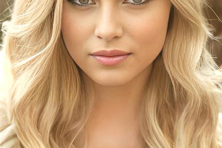 Harper, 33, a blonde dark-eyed middle eastern companion based in Four Oaks. Offering Overnight, Deep French Kissing, A-Level, Massage, Fetish. Available for ...