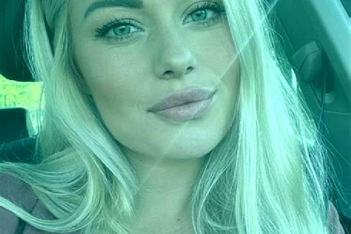 Harper, 33, a blonde hazel-eyed caucasian companion based in Caudry. Offering Overnight, Domination, Erotic Massage. Available for incall and outcall, overni...