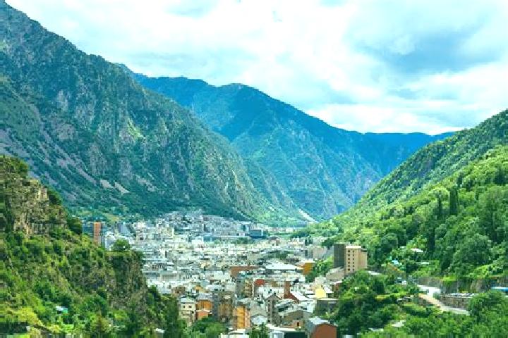 Harper, 33 — Escort in Andorra, Spain