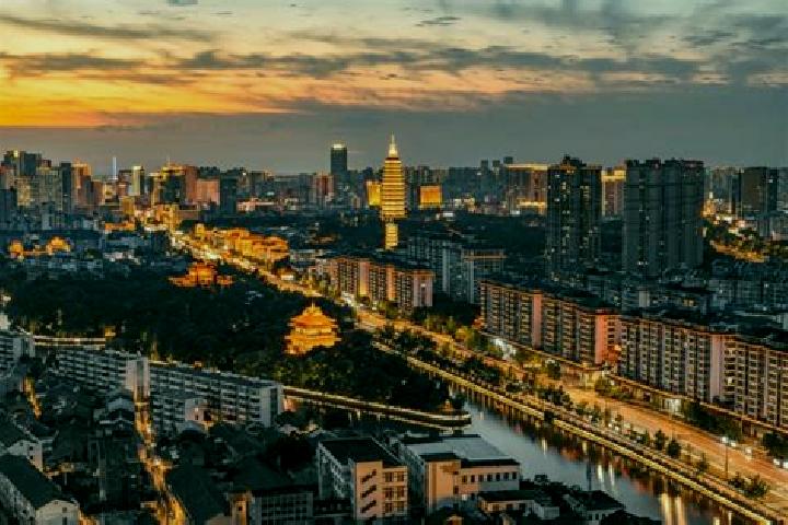 Harper, 33 — Escort in Changjiang, China