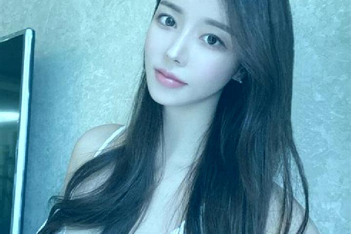 Harper, 33 — Escort in Daxinggou, China
