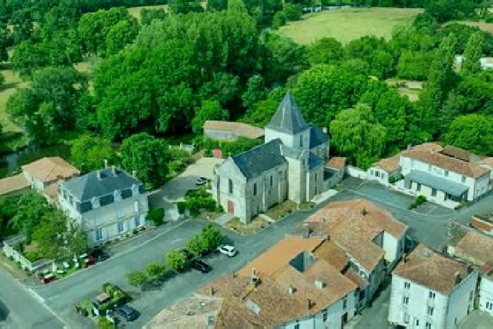 Harper, 33 — Escort in Moutiers-sur-le-Lay, France