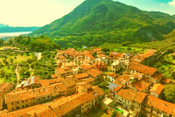 Harper, 33 — Escort in Roe Volciano, Italy