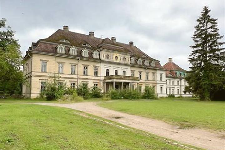 Harper, 33 — Escort in Vollrathsruhe, Germany