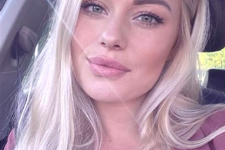 Harper, 34, a blonde hazel-eyed european companion based in Menden. Offering Duos, Roleplay, GFE, Fetish. Available for incall and outcall, day and evening d...