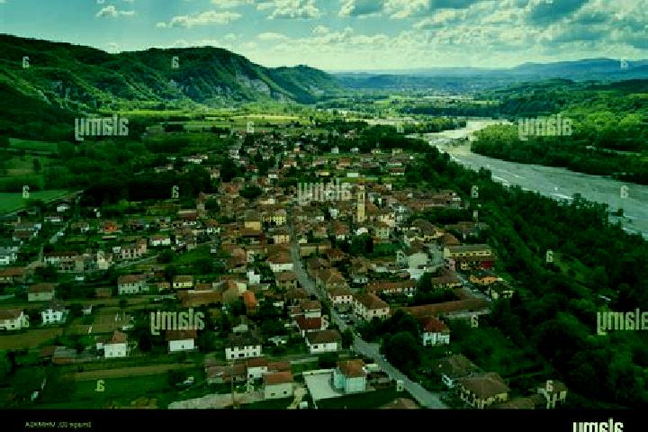 Harper, 34 — Escort in Borghetto di Borbera, Italy