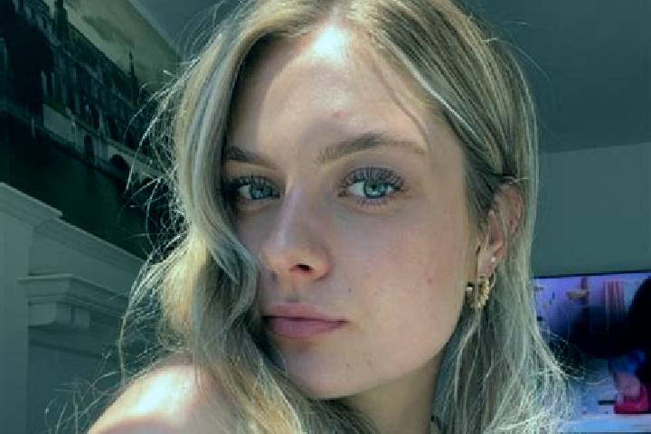 Harper, 34 — Escort in Saanichton, Canada