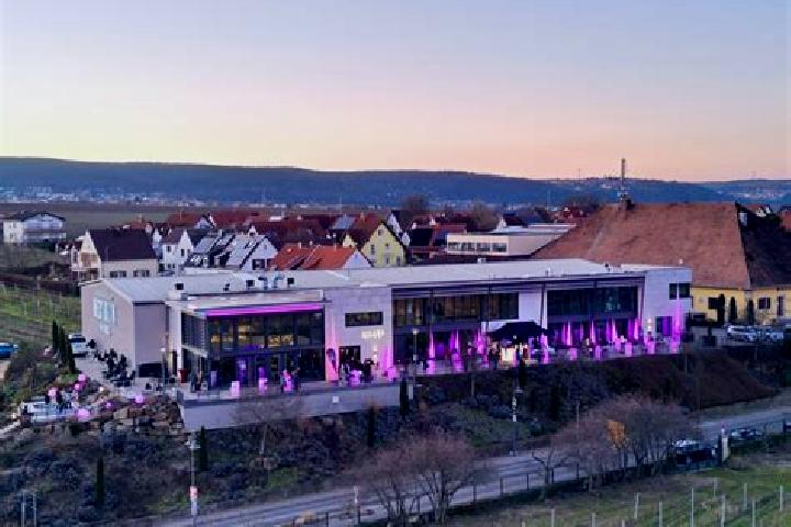 Harper, 34 — Escort in Weisenheim am Berg, Germany