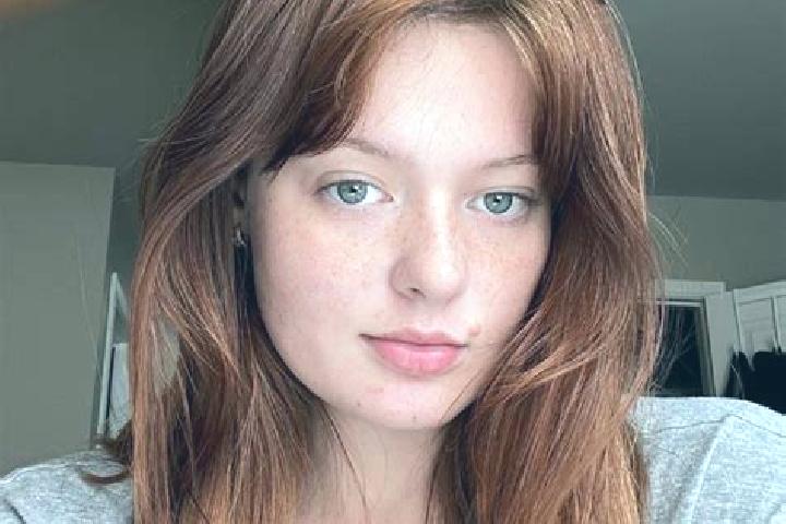 Harper, 35, a auburn grey-eyed caucasian companion based in Charlottesville. Offering GFE, OWO, Overnight, Striptease. Available for incall and outcall, day ...