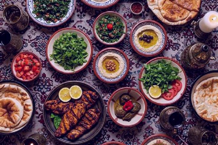 Harper, 35, a auburn grey-eyed middle eastern companion based in Banos. Offering Tantra, Party Girl, Massage, Overnight. Available for incall and outcall, da...