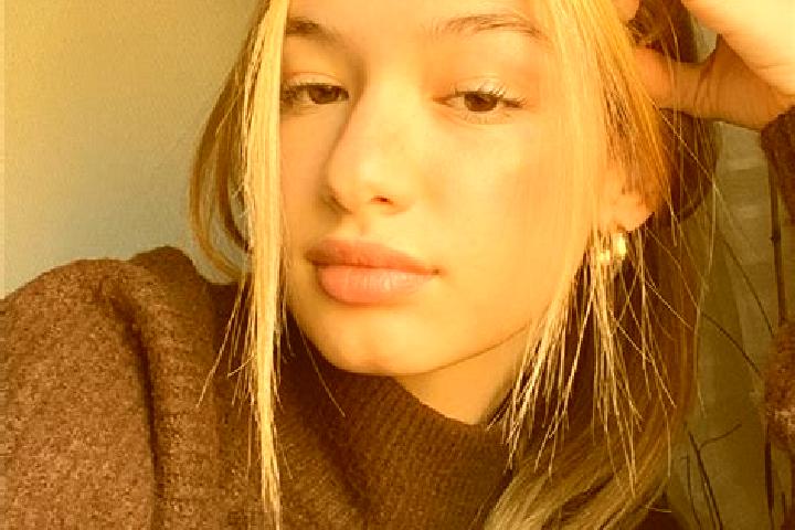 Harper, 35, a blonde brown-eyed caribbean companion based in Bandar-e Deylam. Offering Tantra, A-Level, Domination. Available for incall and outcall, day and...