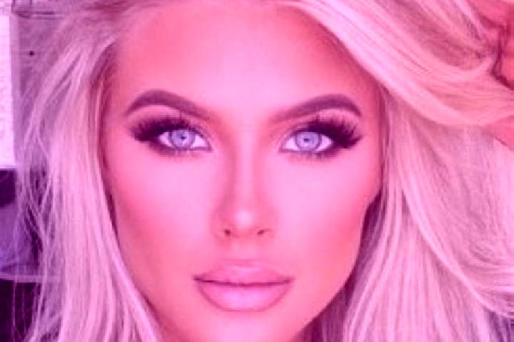 Harper, 35, a platinum blonde amber-eyed ebony companion based in Goma. Offering Duos, Overnight, A-Level, Party Girl. Available for incall and outcall, day ...