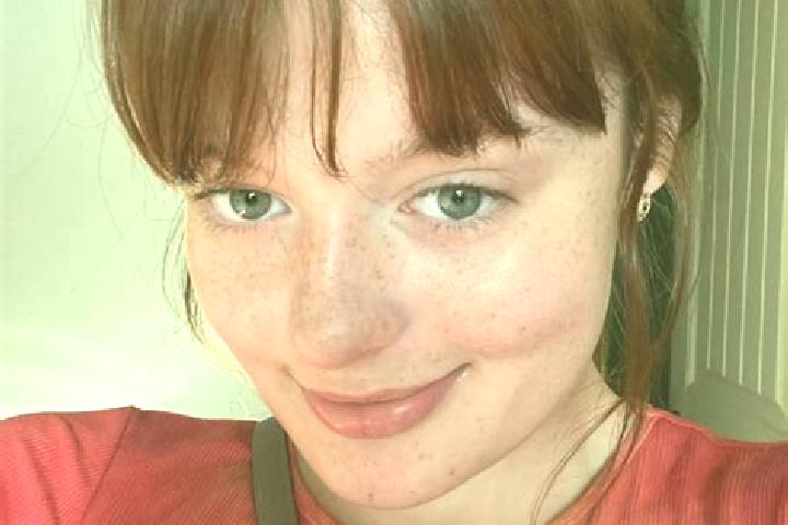 Harper, 35, a red brown-eyed european companion based in Cegledbercel. Offering Roleplay, Party Girl, Deep French Kissing. Available for incall and outcall, ...