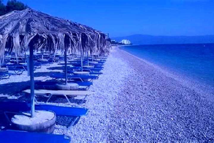 Harper, 35 — Escort in Agioi Theodoroi, Greece