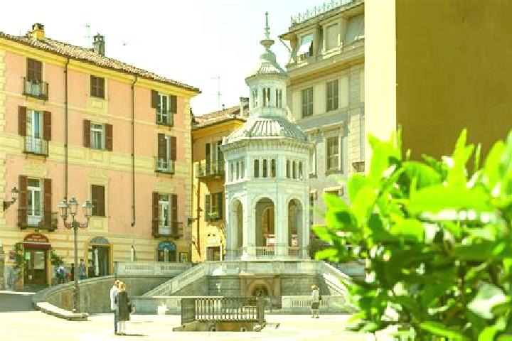Harper, 35 — Escort in Castelletto Monferrato, Italy