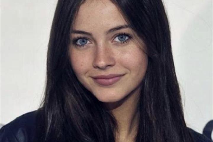Harper, 36, a brunette blue-eyed caucasian companion based in Monte Cremasco. Offering Deep French Kissing, Overnight, Couples, 69. Available for incall and ...