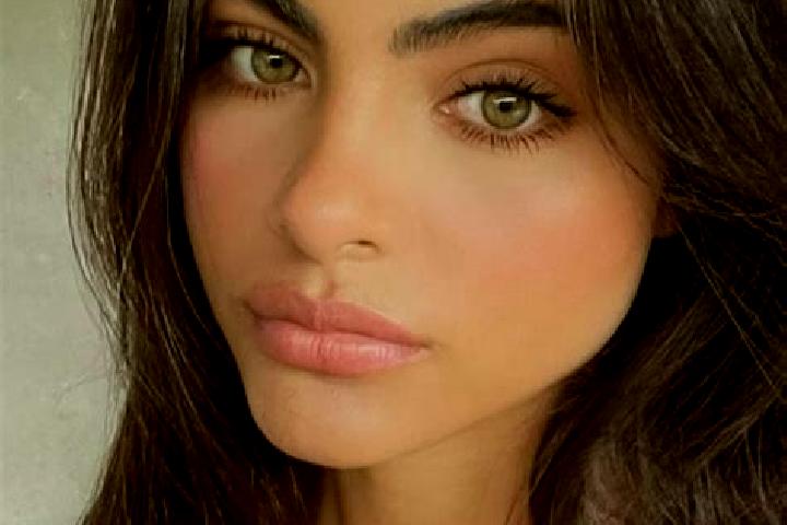 Harper, 36, a chestnut dark-eyed caucasian companion based in El Chaparro. Offering Travel Companion, CIM, Erotic Massage, Overnight. Available for incall an...