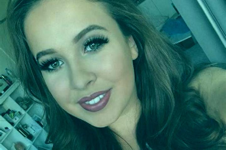 Harper, 36, a red grey-eyed mediterranean companion based in Gensac. Offering Roleplay, Striptease, Deep French Kissing. Available for incall and outcall, ov...