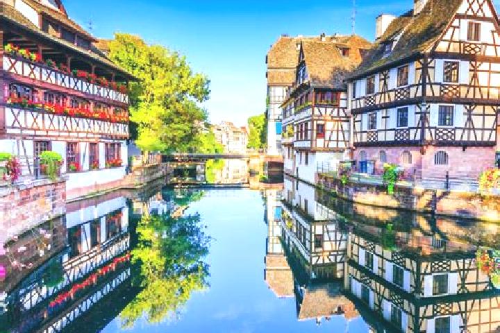 Harper, 36 — Escort in Granges, France