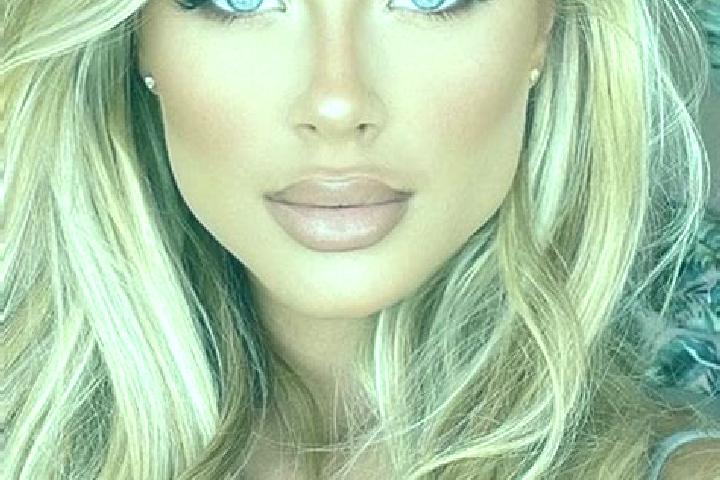 Harper, 37, a dark blonde hazel-eyed latina companion based in Haga. Offering Couples, Party Girl, Roleplay. Available for incall and outcall, overnight book...
