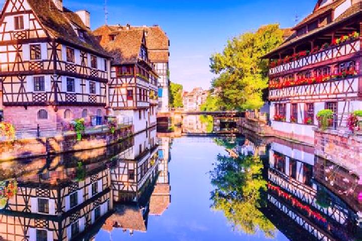 Harper, 37 — Escort in Longeves, France