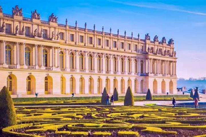 Harper, 37 — Escort in Pomerol, France