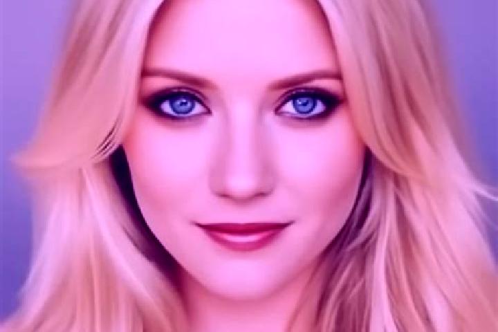 Harper, 38, a blonde amber-eyed caucasian companion based in Sanclerlandia. Offering CIM, OWO, GFE. Available for incall and outcall, day and evening dates.