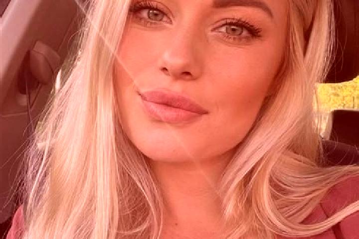 Harper, 38, a blonde hazel-eyed european companion based in Sarleinsbach. Offering Tantra, Domination. Available for incall and outcall, overnight bookings a...