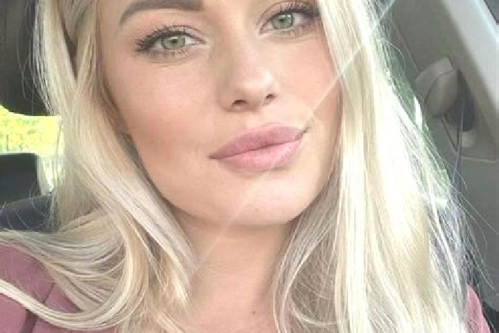 Harper, 38, a blonde hazel-eyed mediterranean companion based in Razkan. Offering Domination, Dinner Date, 69, CIM, Fetish. Available for incall and outcall,...