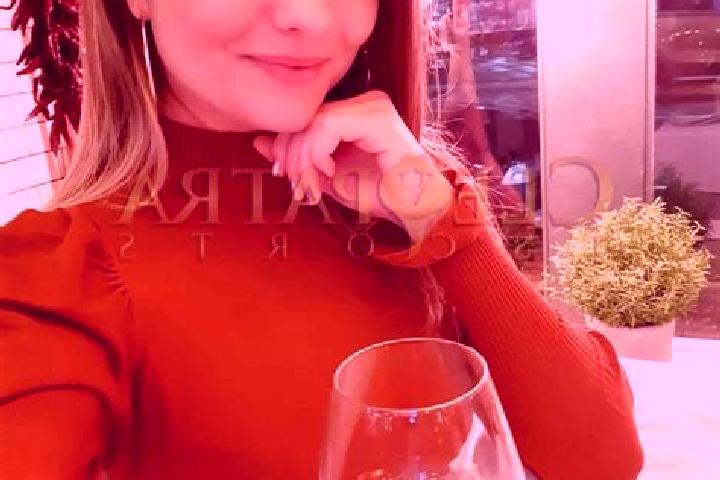 Harper, 38, a chestnut brown-eyed slavic companion based in Dunaegyhaza. Offering Dinner Date, Prostate Massage, OWO. Available for incall and outcall, overn...