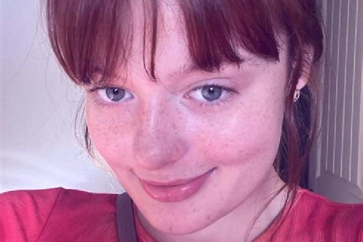Harper, 38, a red green-eyed mixed companion based in Ensley. Offering Travel Companion, Dinner Date, Roleplay. Available for incall and outcall, overnight b...