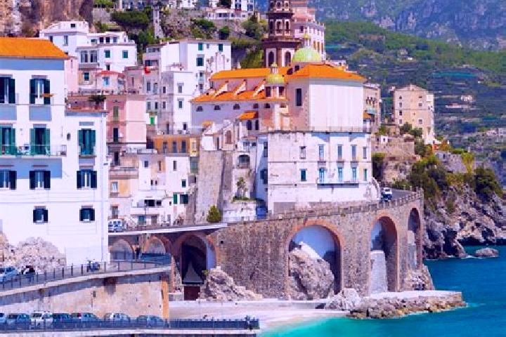 Harper, 38 — Escort in Ali, Italy