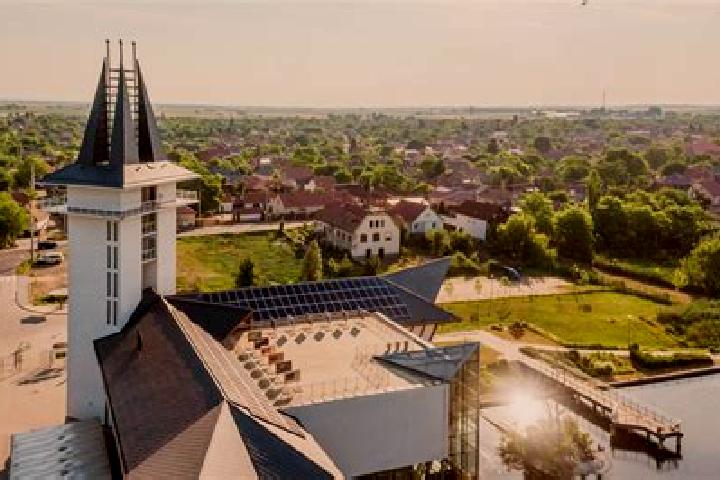 Harper, 38 — Escort in Kisujszallas, Hungary