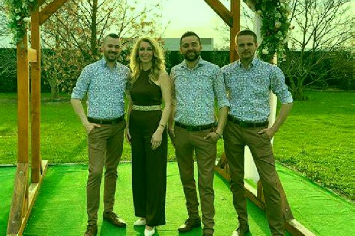 Harper, 38 — Escort in Vechec, Slovakia