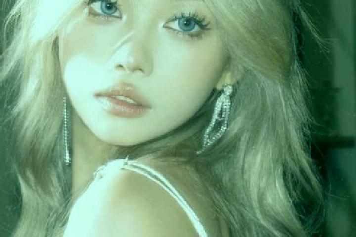 Harper, 39, a blonde grey-eyed asian companion based in Corupa. Offering 69, Tantra, CIM, A-Level. Available for incall and outcall, day and evening dates.