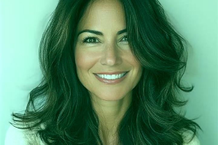 Harper, 39, a brunette brown-eyed middle eastern companion based in Berkum. Offering A-Level, Couples, Prostate Massage, Deep French Kissing. Available for i...