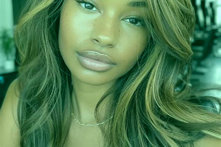 Harper, 39, a dark blonde dark-eyed mixed companion based in Chandil. Offering Girlfriend Experience, OWO, Prostate Massage. Available for incall and outcall...