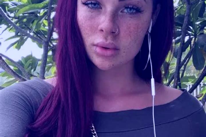 Harper, 39, a red green-eyed slavic companion based in Dunham on the Hill. Offering Party Girl, BDSM, Overnight. Available for incall and outcall, overnight ...