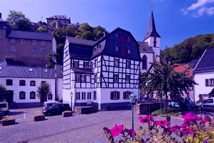 Harper, 39 — Escort in Blankenheim, Germany