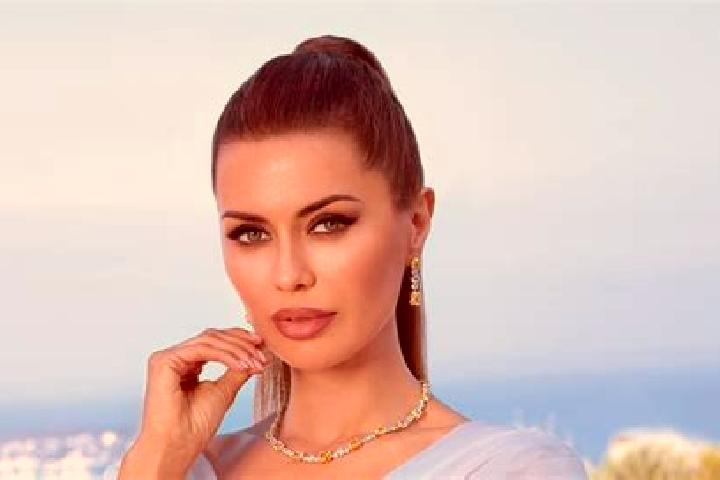 Harper, 39 — Escort in Krasnokamensk, Russia