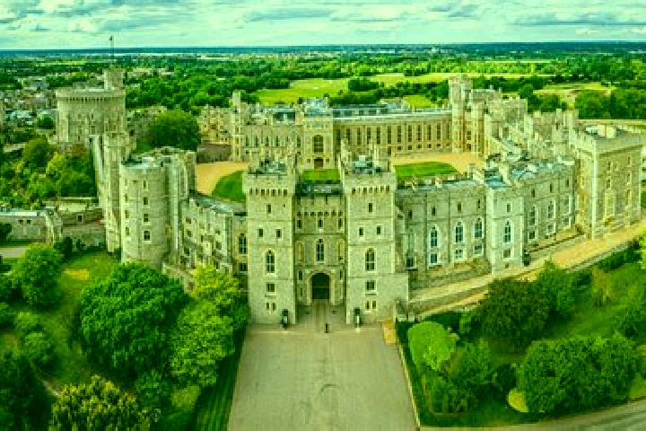 Harper, 39 — Escort in Old Windsor, United Kingdom