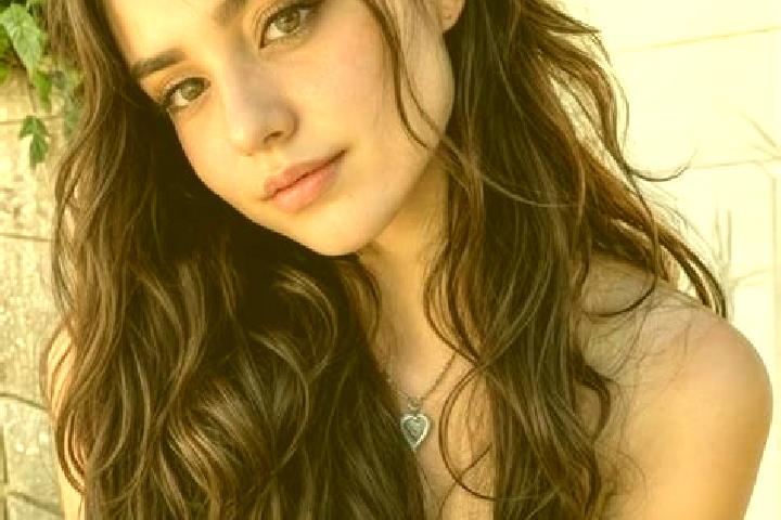 Hazel, 20, a black hazel-eyed slavic companion based in Nedelino. Offering Roleplay, Tantra, Girlfriend Experience. Available for incall and outcall, overnig...