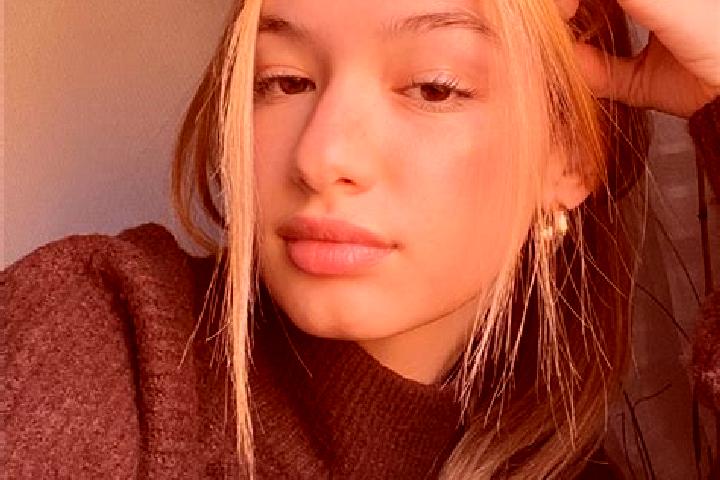 Hazel, 20, a blonde brown-eyed asian companion based in Yeshi. Offering Couples, CIM, Striptease, Tantra. Available for incall and outcall, day and evening d...