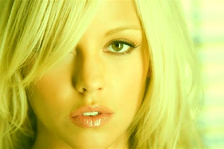 Hazel, 20, a blonde brown-eyed caribbean companion based in Okrouhlo. Offering Erotic Massage, Girlfriend Experience, Massage. Available for incall and outca...