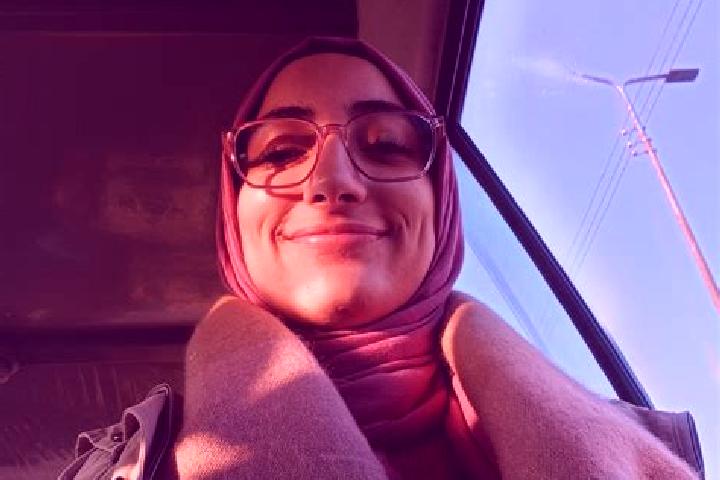 Hazel, 20 — Escort in Banan, Syria