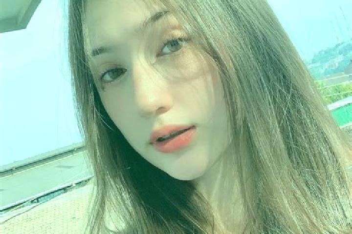 Hazel, 20 — Escort in Igmaya-an, Philippines